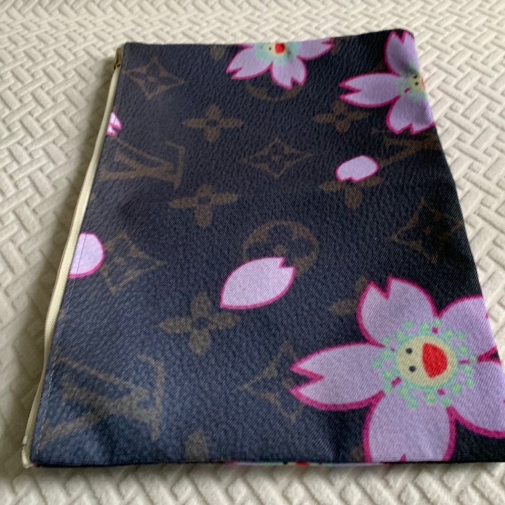 Fine Art America clutch (large)